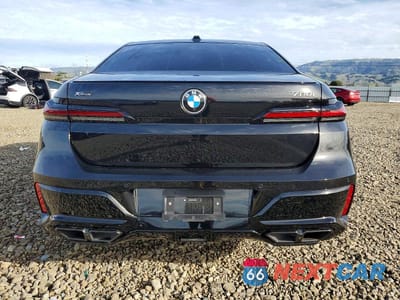 Zdjęcie 6 z 12 samochodu: 2025 BMW 760 XI VIN:WBA33EJ0XSCV59960 - miniatura