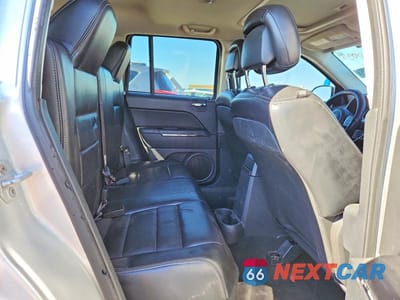 Zdjęcie 10 z 12 samochodu: 2011 JEEP COMPASS LIMITED VIN:1J4NF5FB1BD135049 - miniatura