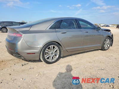 Trzecie zdjęcie samochodu z tyłu: 2015 LINCOLN MKZ VIN:3LN6L2GK8FR624976 - miniatura