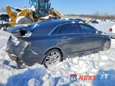 Trzecie zdjęcie samochodu z tyłu: 2015 LINCOLN MKZ VIN:3LN6L2J97FR600237 - miniatura