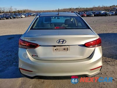Zdjęcie 6 z 11 samochodu: 2019 HYUNDAI ACCENT SE VIN:3KPC24A34KE065077 - miniatura