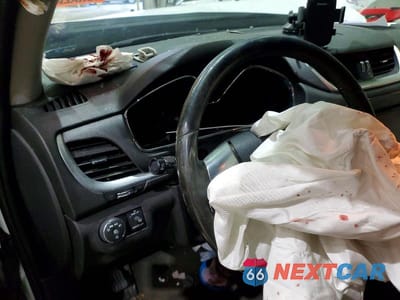 Zdjęcie 9 z 12 samochodu: 2017 CHEVROLET TRAVERSE LT VIN:1GNKRGKD7HJ193199 - miniatura