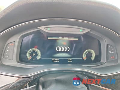 Zdjęcie 9 z 13 samochodu: 2021 AUDI Q8 PREMIUM PLUS S-LINE VIN:WA1EVAF18MD012905 - miniatura