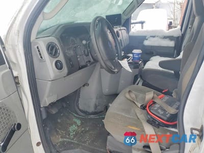 Zdjęcie 7 z 12 samochodu: 2016 FORD ECONOLINE E450 SUPER DUTY CUTAWAY VAN VIN:1FDWE4FLXGDC17638 - miniatura