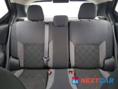 Zdjęcie 10 z 14 samochodu: 2019 NISSAN KICKS S VIN:3N1CP5CU4KL532414 - miniatura