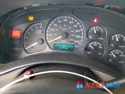 Zdjęcie 9 z 14 samochodu: 2000 GMC YUKON XL K1500 VIN:3GKFK16T4YG160423 - miniatura