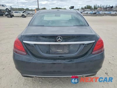 Zdjęcie 6 z 13 samochodu: 2019 MERCEDES-BENZ C 300 4MATIC VIN:55SWF8EB2KU315886 - miniatura
