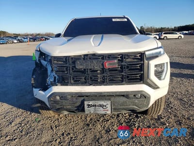 Piąte zdjęcie samochodu w środku: 2024 GMC CANYON ELEVATION VIN:1GTP5BEK2R1280744 - miniatura