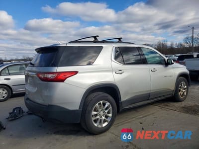 Trzecie zdjęcie samochodu z tyłu: 2020 CHEVROLET TRAVERSE LT VIN:1GNEVGKW9LJ309313 - miniatura