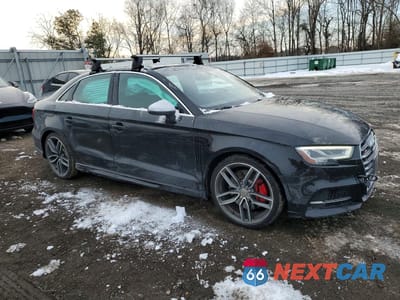 Czwarte zdjęcie samochodu z boku: 2017 AUDI S3 PREMIUM PLUS VIN:WAUB1GFF6H1022453 - miniatura