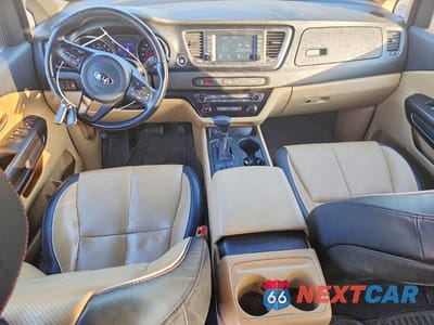Zdjęcie 8 z 13 samochodu: 2017 KIA SEDONA LX VIN:KNDMB5C17H6292526 - miniatura