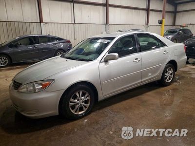 2004 TOYOTA CAMRY LE V6 4T1BF30K34U062514 - główne zdjęcie licytacji z USA - miniatura