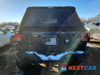 Zdjęcie 6 z 11 samochodu: 2016 JEEP WRANGLER UNLIMITED SPORT VIN:1C4BJWDG3GL191843 - miniatura