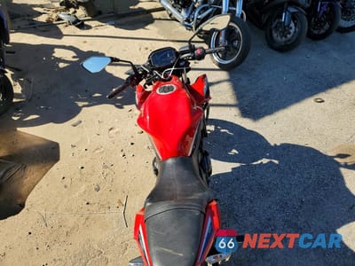 Zdjęcie 6 z 9 samochodu: 2022 KAWASAKI ER650 K VIN:ML5EREK10NDA67886 - miniatura