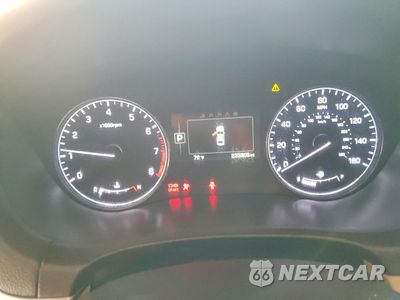 Zdjęcie 9 z 12 samochodu: 2015 HYUNDAI GENESIS 3.8L VIN:KMHGN4JE9FU017782 - miniatura