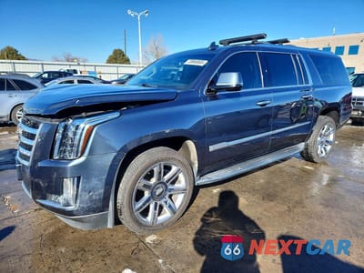2019 CADILLAC ESCALADE ESV LUXURY 1GYS4HKJ1KR321331 - główne zdjęcie licytacji z USA - miniatura