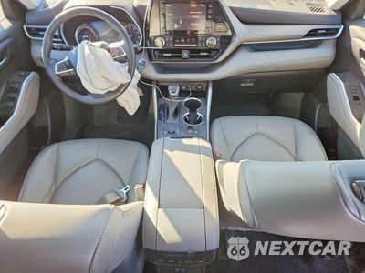 Zdjęcie 8 z 12 samochodu: 2022 TOYOTA HIGHLANDER HYBRID XLE VIN:5TDGBRCH5NS082116 - miniatura