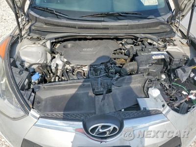 Zdjęcie 11 z 13 samochodu: 2016 HYUNDAI VELOSTER VIN:KMHTC6AD0GU298590 - miniatura