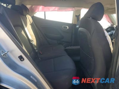 Zdjęcie 10 z 12 samochodu: 2021 HYUNDAI VENUE VIN:KMHRB8A37MU065897 - miniatura