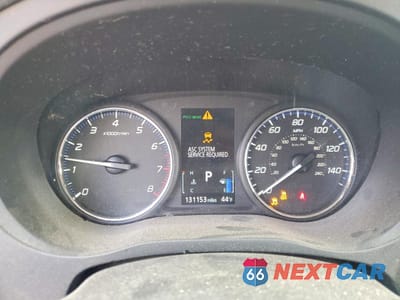 Zdjęcie 9 z 14 samochodu: 2018 MITSUBISHI OUTLANDER ES VIN:JA4AD2A36JZ052754 - miniatura