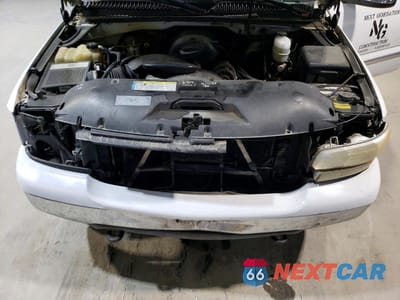 Zdjęcie 11 z 12 samochodu: 2001 GMC SIERRA K1500 HEAVY DUTY VIN:1GTGK13U41F153170 - miniatura