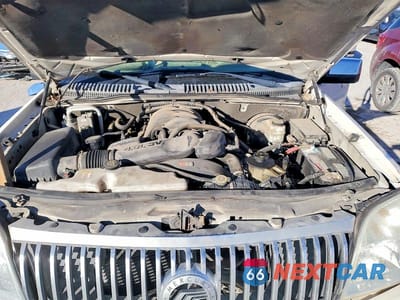 Zdjęcie 12 z 13 samochodu: 2008 MERCURY MOUNTAINEER PREMIER VIN:4M2EU48848UJ00905 - miniatura