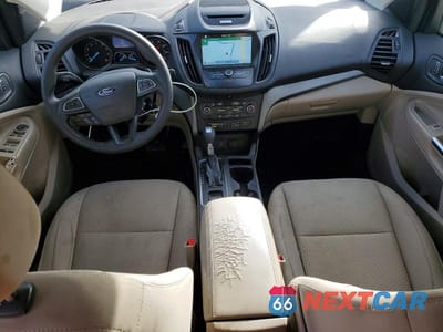 Zdjęcie 8 z 12 samochodu: 2017 FORD ESCAPE SE VIN:1FMCU0G99HUB36309 - miniatura