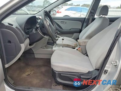Zdjęcie 7 z 12 samochodu: 2008 HYUNDAI ELANTRA GLS VIN:KMHDU46D58U430954 - miniatura