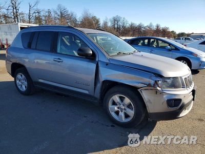 Czwarte zdjęcie samochodu z boku: 2014 JEEP COMPASS SPORT VIN:1C4NJCBA9ED776931 - miniatura