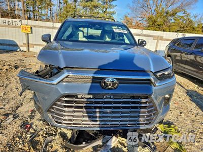 Piąte zdjęcie samochodu w środku: 2026 TOYOTA GRAND HIGHLANDER LIMITED VIN:5TDADAB5XTS028199 - miniatura