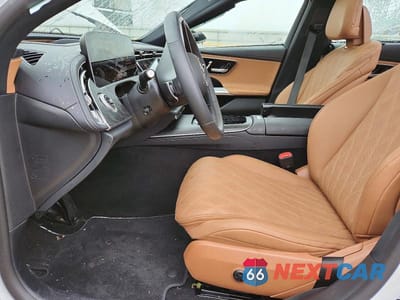 Zdjęcie 7 z 12 samochodu: 2024 MERCEDES-BENZ E 350 4MATIC VIN:W1KLF4HB2RA045463 - miniatura