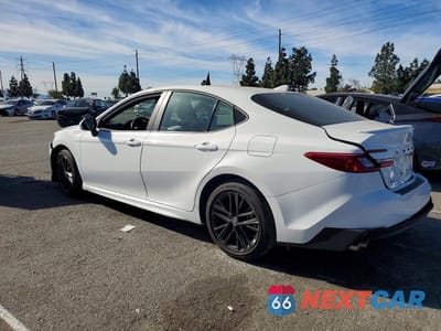 Drugie zdjęcie samochodu z przodu: 2025 TOYOTA CAMRY XSE VIN:4T1DAACK1SU107275 - miniatura
