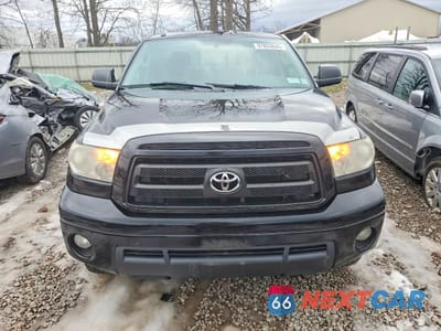 Piąte zdjęcie samochodu w środku: 2011 TOYOTA TUNDRA DOUBLE CAB SR5 VIN:5TFUY5F16BX201838 - miniatura