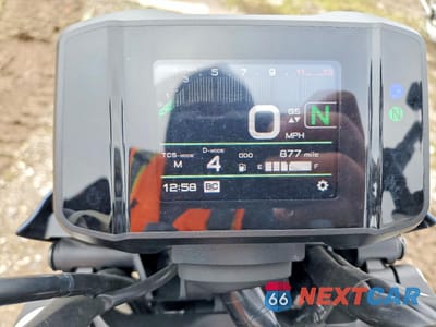 Zdjęcie 7 z 10 samochodu: 2023 YAMAHA MT09 VIN:JYARN71E3PA004958 - miniatura