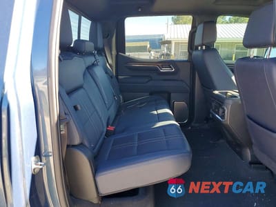 Zdjęcie 10 z 12 samochodu: 2024 CHEVROLET SILVERADO K1500 HIGH COUNTRY VIN:1GCUDJE85RZ227204 - miniatura