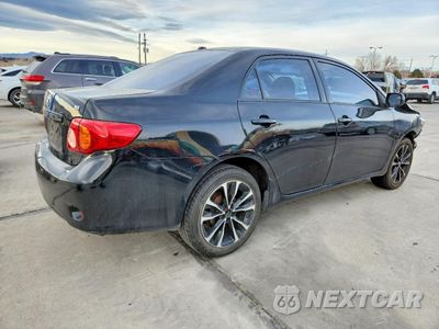Trzecie zdjęcie samochodu z tyłu: 2010 TOYOTA COROLLA BASE VIN:1NXBU4EE3AZ321268 - miniatura