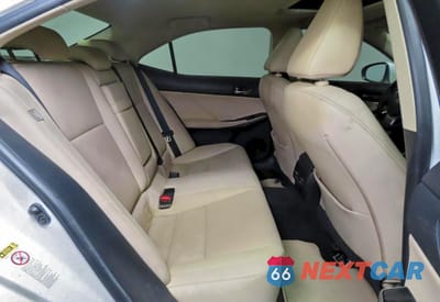 Zdjęcie 6 z 10 samochodu: 2015 LEXUS IS 250 VIN:JTHCF1D21F5023097 - miniatura