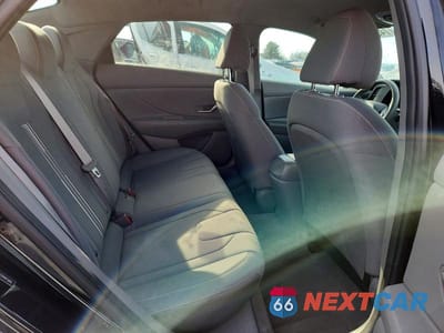 Zdjęcie 10 z 11 samochodu: 2021 HYUNDAI ELANTRA SEL VIN:5NPLM4AGXMH019376 - miniatura