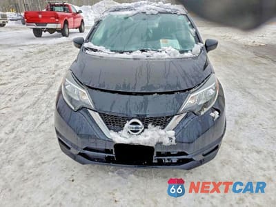 Piąte zdjęcie samochodu w środku: 2018 NISSAN VERSA NOTE S VIN:3N1CE2CP5JL364182 - miniatura