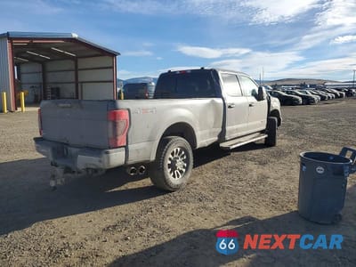 Trzecie zdjęcie samochodu z tyłu: 2022 FORD F350 SUPER DUTY VIN:1FT8W3BT8NED35317 - miniatura