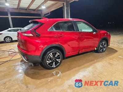 Trzecie zdjęcie samochodu z tyłu: 2024 MITSUBISHI ECLIPSE CROSS SE VIN:JA4ATWAA3RZ072237 - miniatura