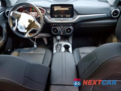 Zdjęcie 8 z 12 samochodu: 2023 CHEVROLET BLAZER 3LT VIN:3GNKBJRS8PS204164 - miniatura