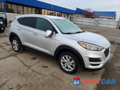 Czwarte zdjęcie samochodu z boku: 2019 HYUNDAI TUCSON LIMITED VIN:KM8J33A42KU909590 - miniatura
