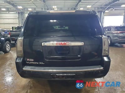 Zdjęcie 6 z 12 samochodu: 2015 GMC YUKON XL DENALI VIN:1GKS2JKJ8FR154298 - miniatura
