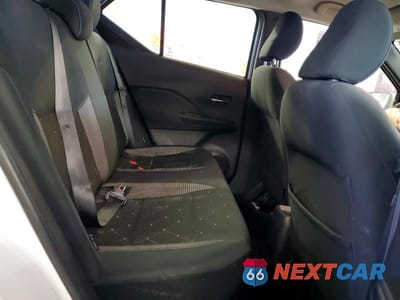 Zdjęcie 10 z 11 samochodu: 2020 NISSAN KICKS SV VIN:3N1CP5CV7LL482909 - miniatura