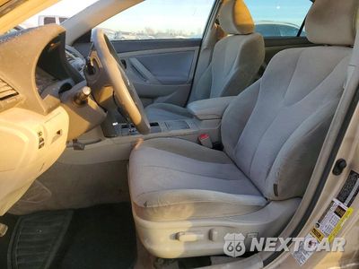 Zdjęcie 7 z 12 samochodu: 2010 TOYOTA CAMRY VIN:4T4BF3EKXAR048622 - miniatura