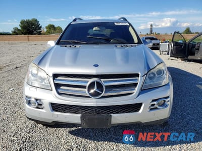 Piąte zdjęcie samochodu w środku: 2008 MERCEDES-BENZ GL 450 4MATIC VIN:4JGBF71EX8A309485 - miniatura