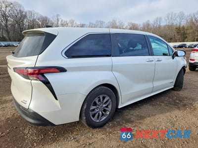 Trzecie zdjęcie samochodu z tyłu: 2021 TOYOTA SIENNA VIN:5TDYRKEC0MS046096 - miniatura