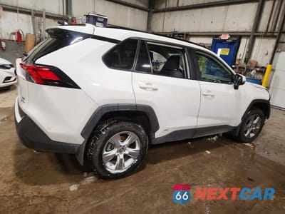 Trzecie zdjęcie samochodu z tyłu: 2025 TOYOTA RAV4 LE VIN:2T3BWRFV5SW270581 - miniatura
