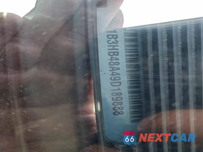 Zdjęcie 13 z 15 samochodu: 2009 DODGE CALIBER SXT VIN:1B3HB48A49D189888 - miniatura